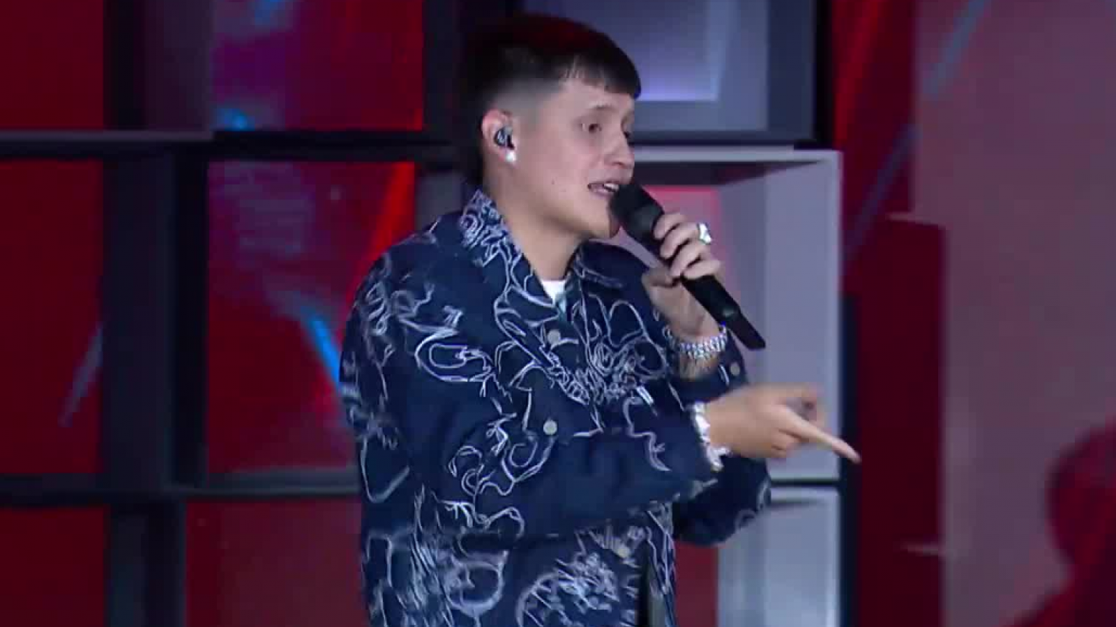 Teletón 2024: Kidd Voodoo enciende la "Sátirolocura" en el público del teatro

