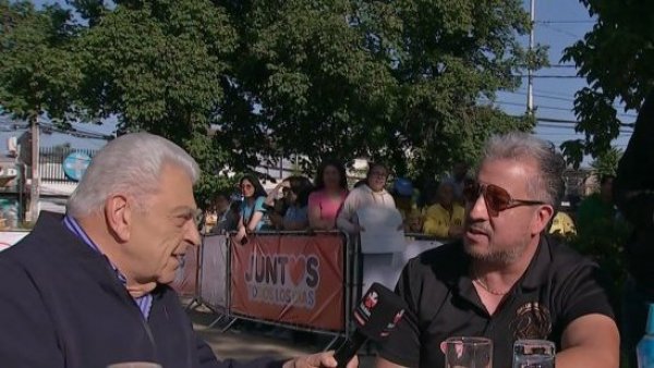 Don Francisco comparte y celebra la Teletón con vecinos de La Alborada en La Florida
