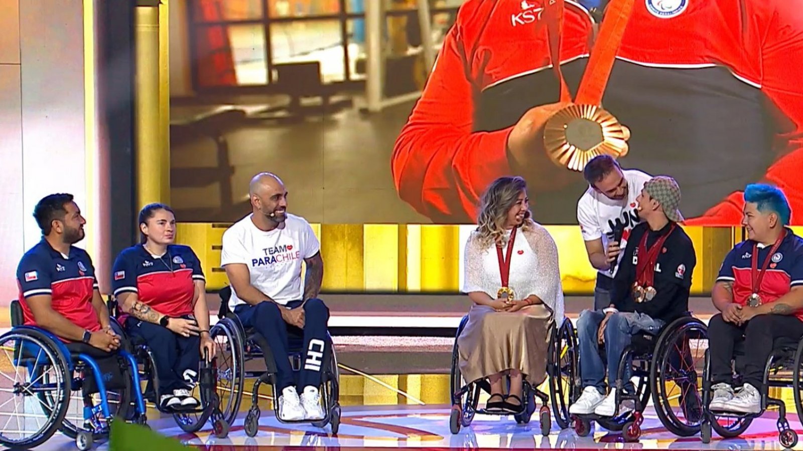 Héroes todos los días: Campeones paralímpicos motivan a donar en la Teletón
