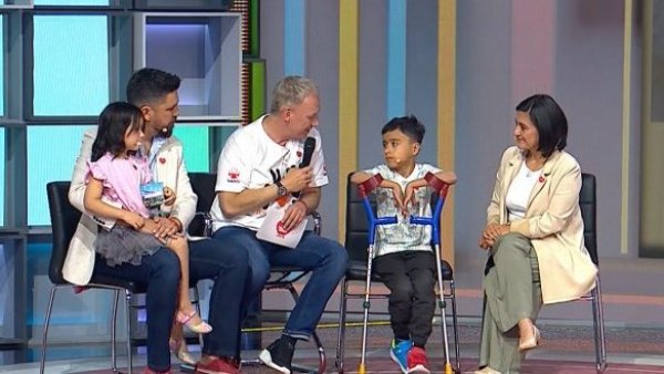 La inspiradora historia de Chris Lindsay, niño embajador de la Teletón 2024
