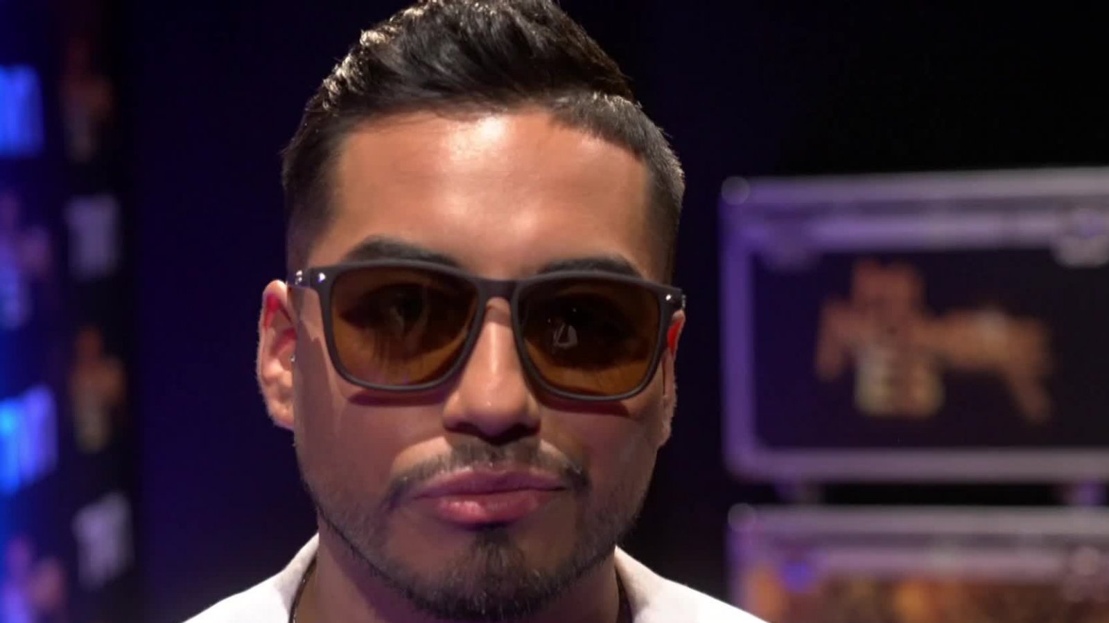 Amaya Forch bailó bachata con el doble de Romeo Santos en "Mi Nombre Es"
