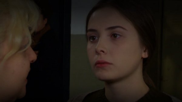 Elif - T1E115 | El peligro acecha
