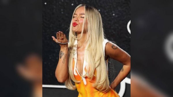 Karol G rompe el silencio tras críticas a su nueva canción: "Se sacó de contexto"
