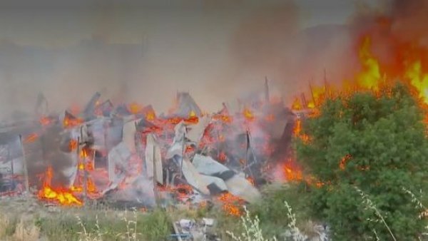 Conmoción en campamento de La Florida: Grave incendio deja más de 50 casas afectadas
