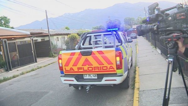 Familia es víctima de violento turbazo en La Florida: delincuentes robaron autos familiares
