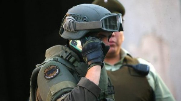 Menor de 15 años muere en enfrentamiento con carabineros en La Pintana
