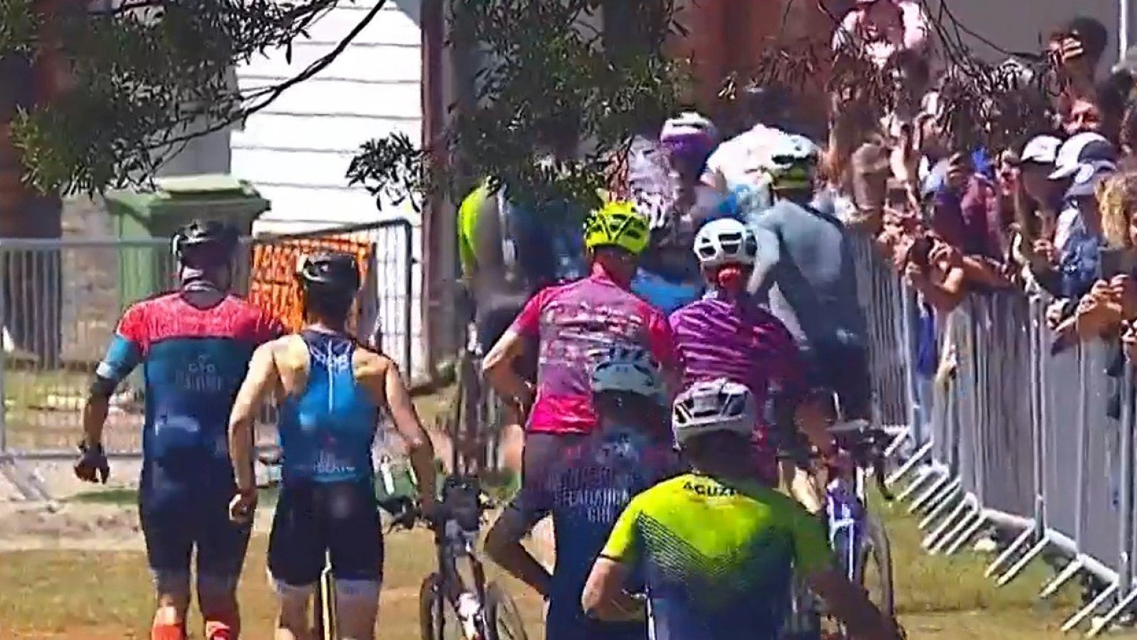 Ironman 70.3 de Valdivia: Experto entrega recomendaciones para entrenar y competir en un triatlón
