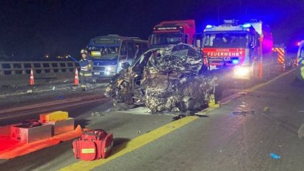 Biobío: cuatro personas mueren en colisión sobre puente Llacolén
