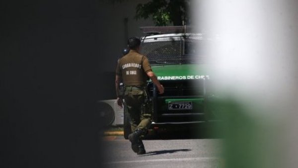 Carabineros dispararon a conductor que intentó evadir una fiscalización
