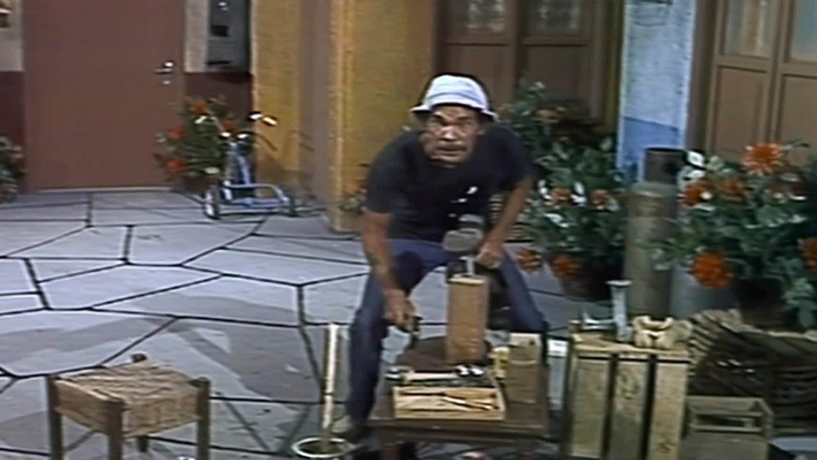 El Chavo del 8: El nuevo trabajo de don Ramón Parte 2

