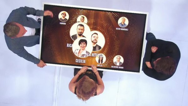 El jurado decide quienes serán los cinco participantes que tendrán una segunda presentación
