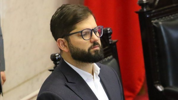 Defensa de Presidente Boric rechaza denuncia: "Él fue víctima de un acoso sistemático"
