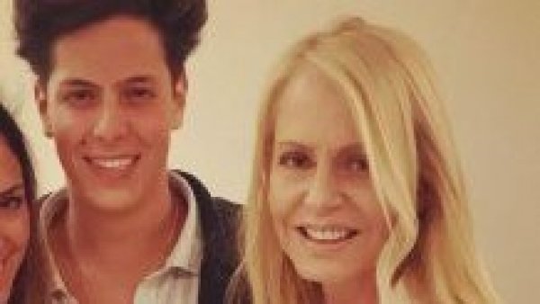Cerca de 200 invitados: los detalles del cumpleaños del hijo de Cecilia Bolocco
