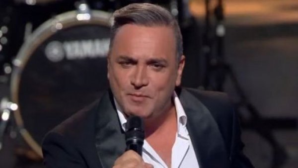 Nuestro jurado Luis Jara abre la noche con "A rodar"
