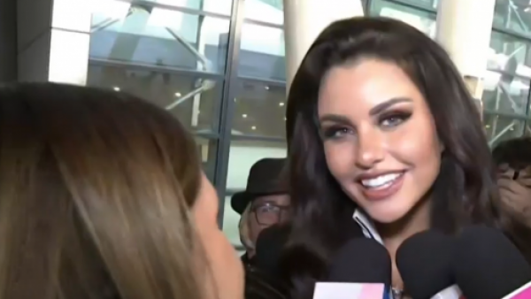 Emilia Dides...CHILEEEEEEE: Así fue la gran llegada de la miss al país
