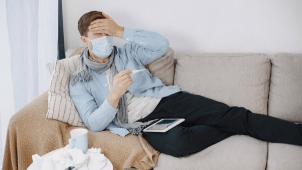 Mineduc se refiere al posible adelanto de vacaciones por brote de Mycoplasma: "Es algo que tenemos que dilucidar"
