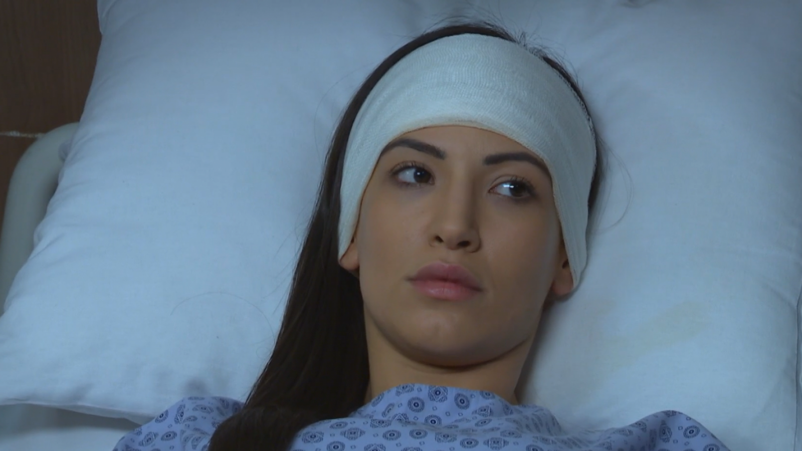 Elif - T1E132 | Una mente sin recuerdos
