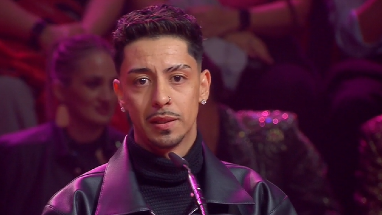 Director Ignacio Cruz gana en la categoría "Videoclip del Año" con "Chika Mala"
