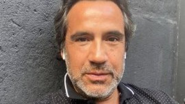 Renato Munster sufre violenta encerrona en Santiago: Pensé en qué país estoy viviendo
