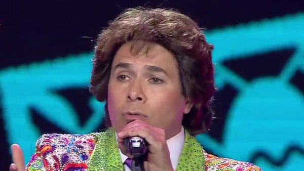 ¡Con la ovación del público! Así fue la aplaudida presentación de Agustín "Pastelito" Maluenda en "Mi nombre es"

