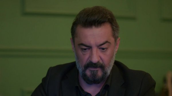 Todo por mi familia - T1E456 | Un nuevo engaño de Akif
