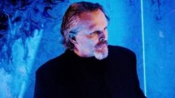 Miguel Bosé llevará su gira 'Importante' a Estados Unidos en 2025
