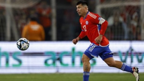 UC y posible regreso de Gary Medel: "Hay conversaciones, pero nada concreto"
