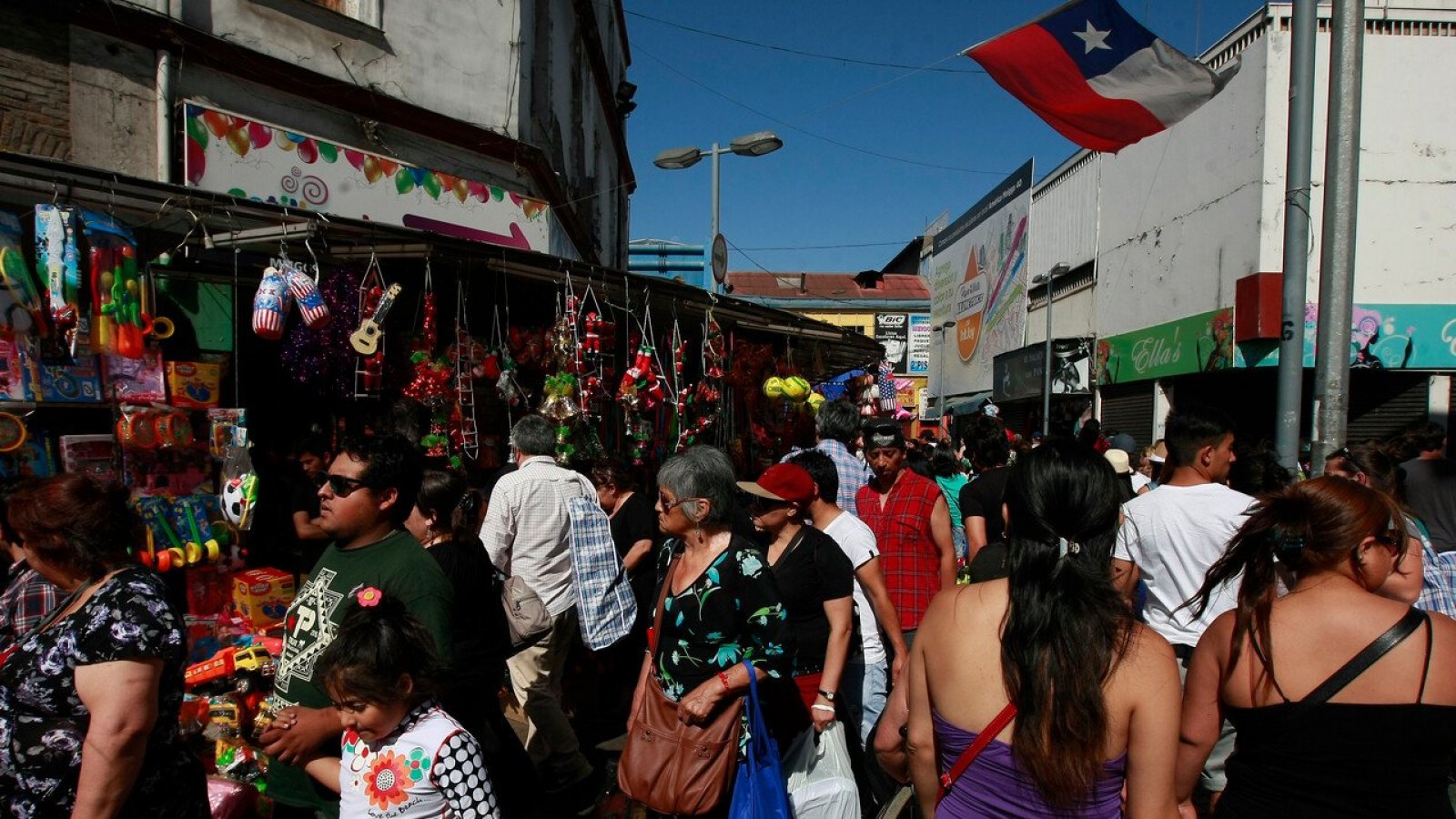 Alcalde de Estación Central detalla plan de seguridad por compras de Navidad
