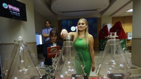 Solo cuatro personas han cobrado el premio de "La Suerte en Chile 2024"
