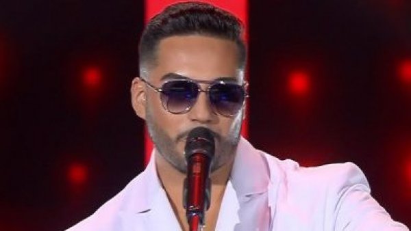 ¡El chico de las poesías! Revive la presentación de Romeo Santos
