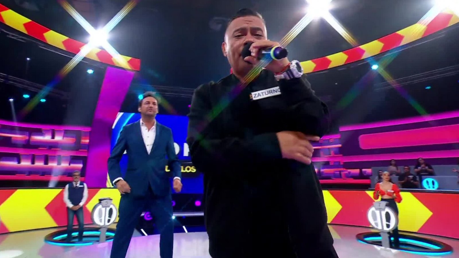 Zaturno más vigente que nunca en "Ahora Caigo" Prime
