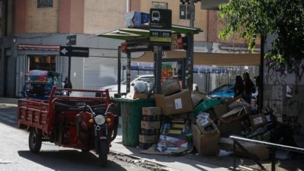 Crisis en Meiggs: "Hasta la basura es objeto de negociación fuera de la ley"
