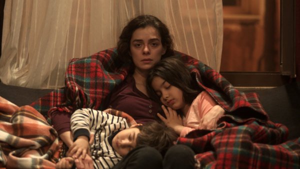 TVN define fecha del regreso de su teleserie nocturna “Fuerza de Mujer”
