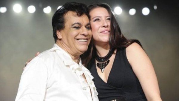 "Confió en mí": Maria Jose Quintanilla recuerda a Juan Gabriel en su cumpleaños 75
