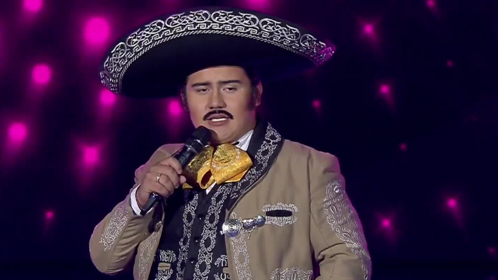 Superó los 12 mil votos: Vicente Fernández es el inmune de la semana
