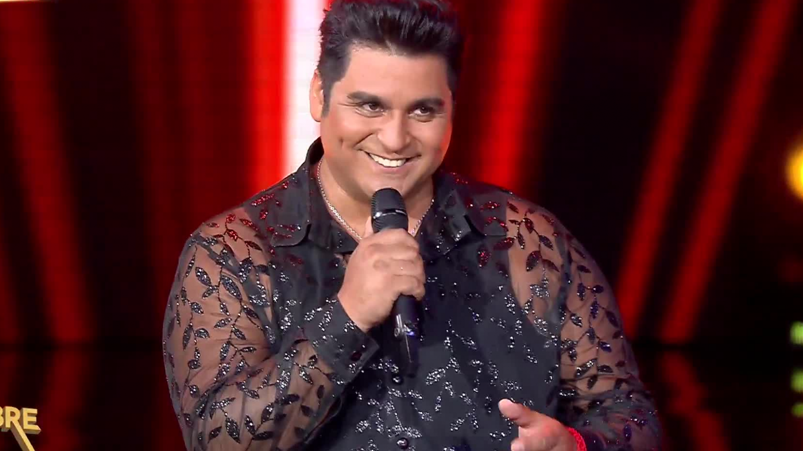 Chayanne hace bailar al público con su energía y carisma
