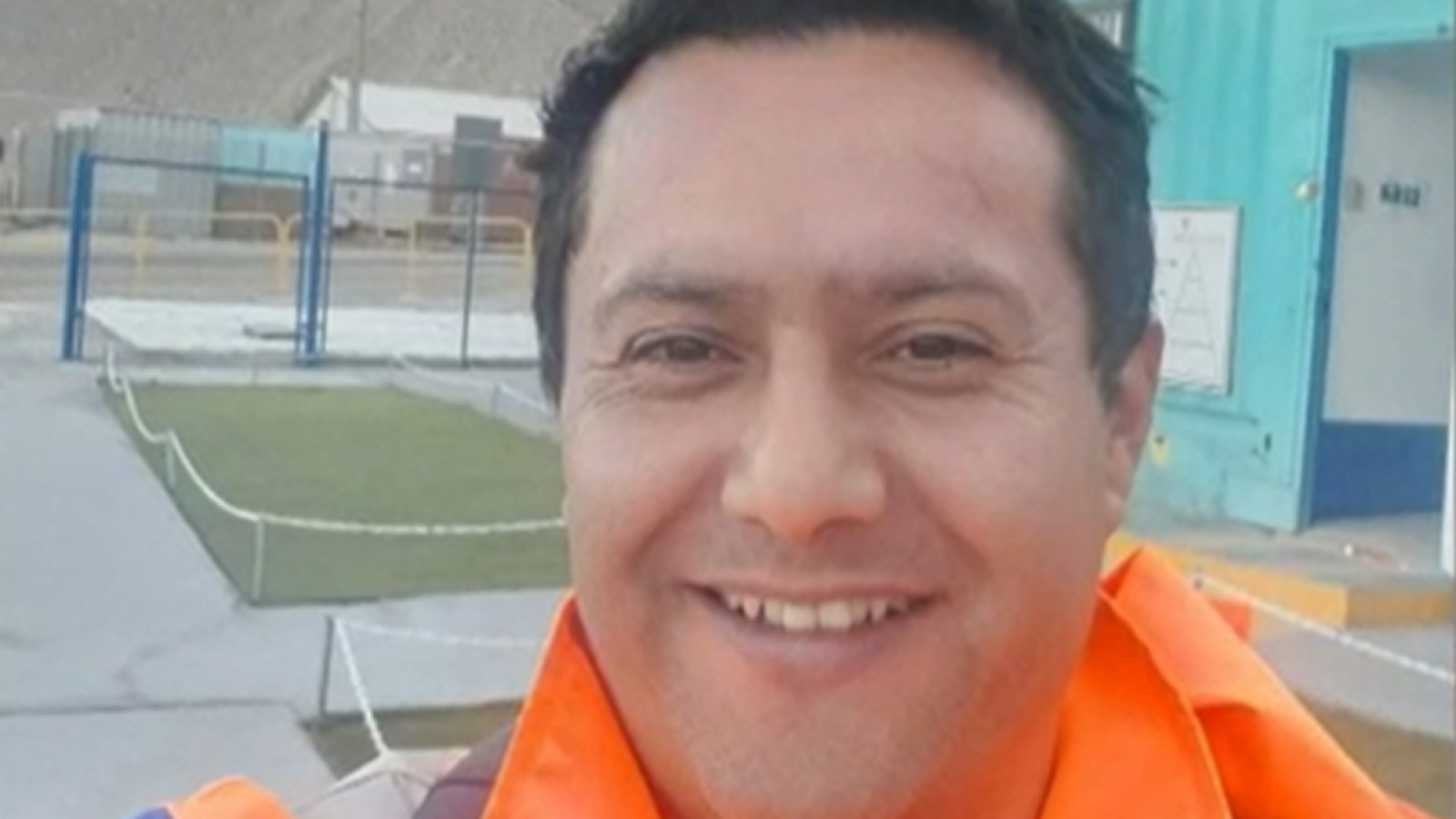 Orlando busca su gemelo desaparecido: Terminó con su polola y no supieron más de él
