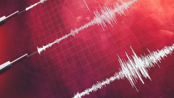 Terremoto 6.9 sacude a Japón y activan alerta de tsunami
