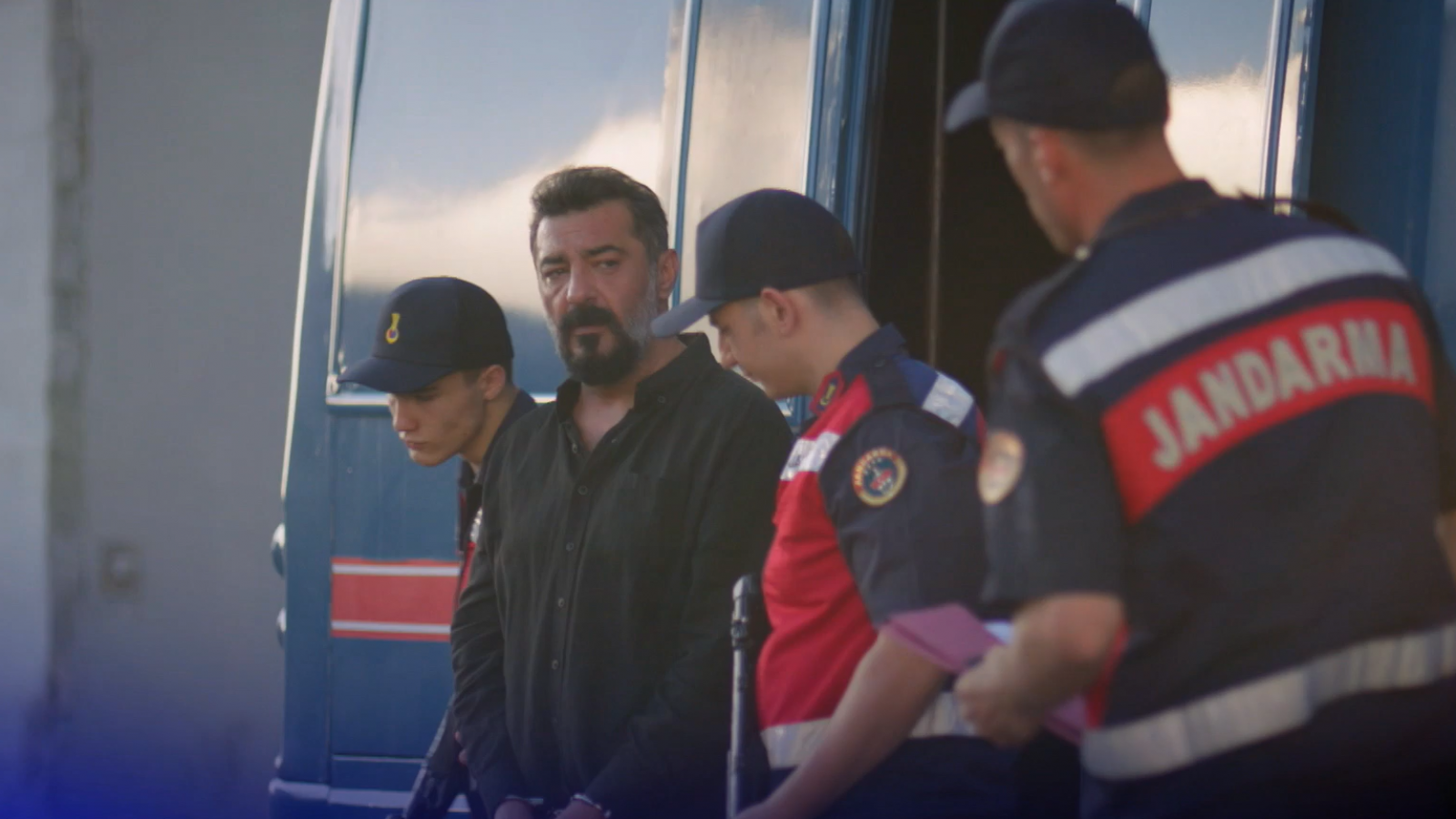 Akif a la cárcel: Mira un avance del capítulo final de "Todo por mi familia"
