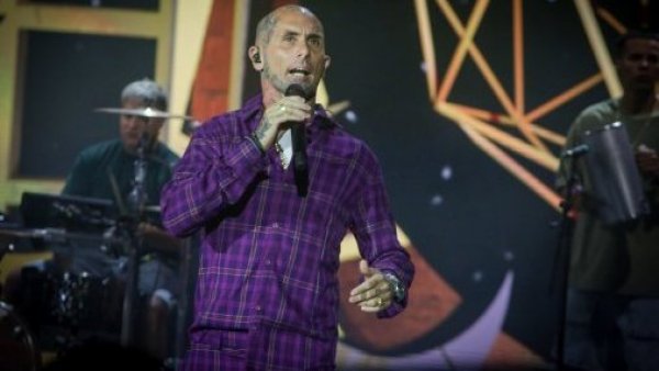 Ke Personajes en Olmué: usuarios destacan calidad vocal de Emanuel Noir