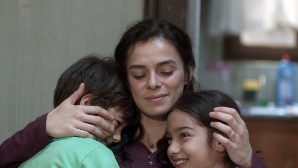 Llegó el día: Esta noche es el gran regreso de “Fuerza de Mujer” a TVN
