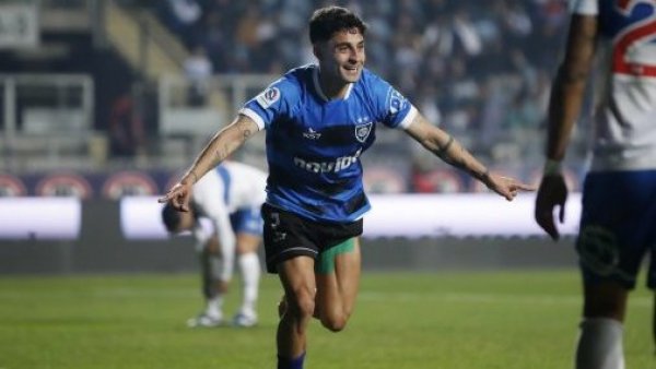 La U oficializó el fichaje de Javier Altamirano
