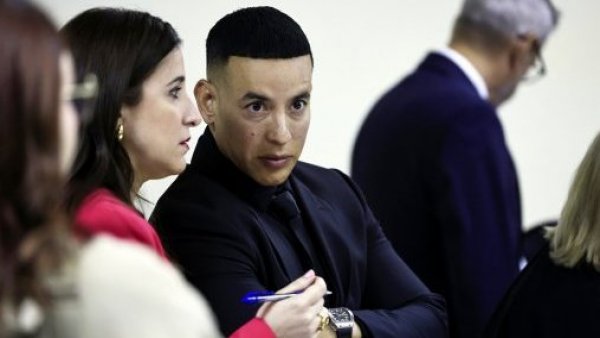 Daddy Yankee rechaza nombrar un administrador de sus corporaciones como pide su esposa
