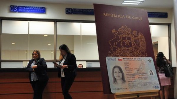 Caos en la entrega de documentos: ¿Qué está pasando en el Registro Civil?
