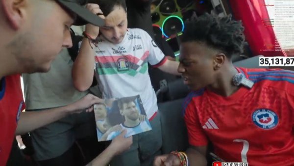 La sorpresiva reacción de Speed por la icónica foto de Alexis Sánchez y Lionel Messi