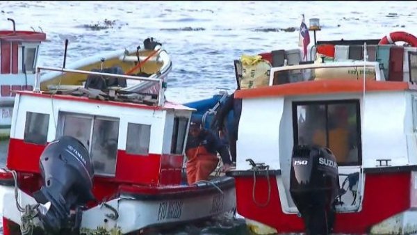 Reanudan labores de búsqueda en Bahía Mansa por naufragio
