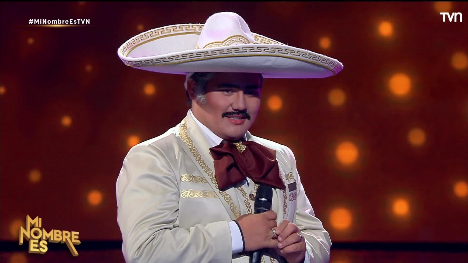 "Cada día te pareces más a Vicente Fernández": revive el análisis del jurado en MNE
