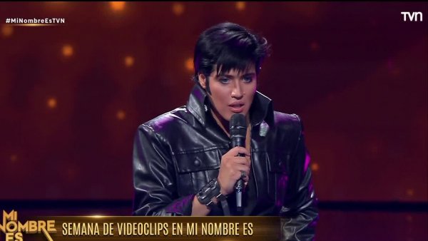 "Estás con el personaje muy incorporado": jurado de MNE reacciona a presentación de Elvis Presley
