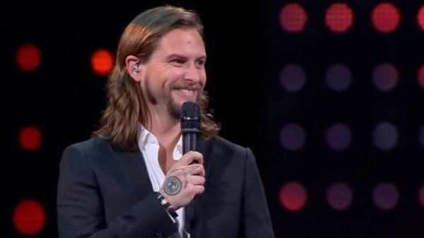 "Está la mamash": Jean Philippe Cretton bromea con Dimash
