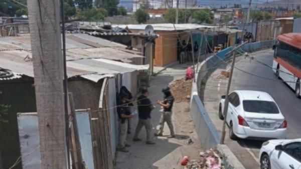 Donde fue encontrado Ronald Ojeda: Comienzan a demoler toma de Maipú ligada al Tren de Aragua
